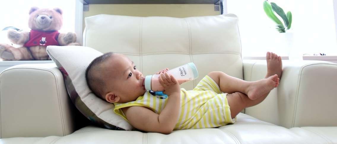 Memilih Botol Susu yang Tepat untuk Si Kecil 11