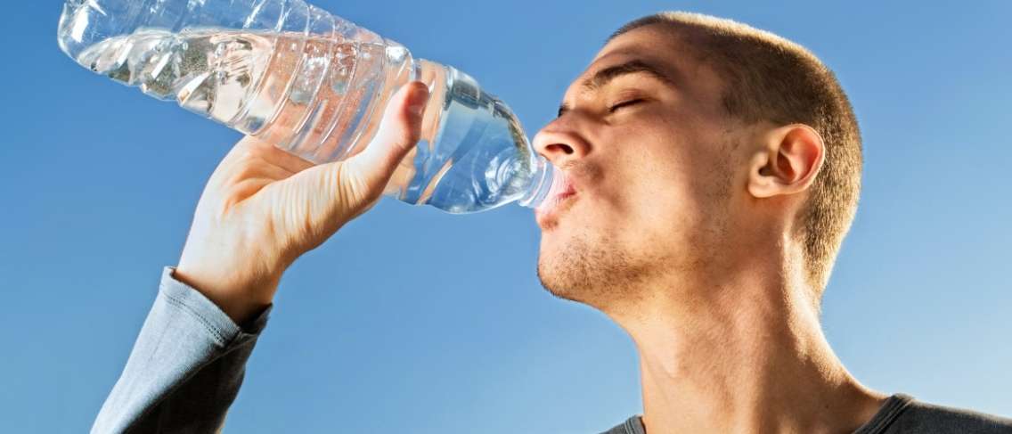 Berapa Banyak Harus Minum Air Putih Dalam Sehari? 12