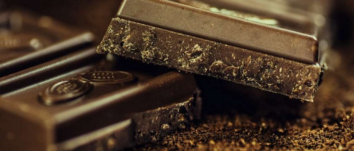 Mitos atau Fakta, Makan Cokelat Bikin Wajah Jerawatan? 1