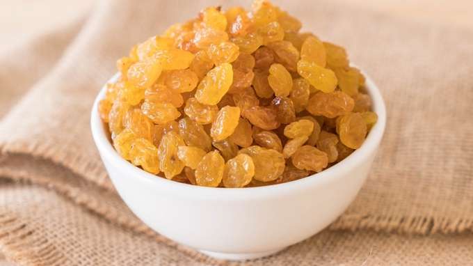 Kismis Emas (protein 1,35 gr per ½ gelas penyajian)
