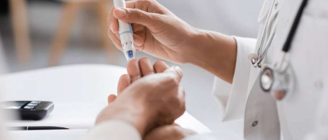 Penanganan Diabetes Secara Holistik: Nutrisi, Medis, Dan Monitoring