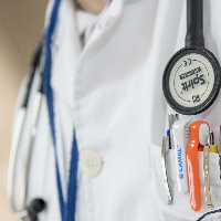 Tanda Anak Perlu Dibawa Dokter Saat Demam, Diare, dan Batuk Pilek!