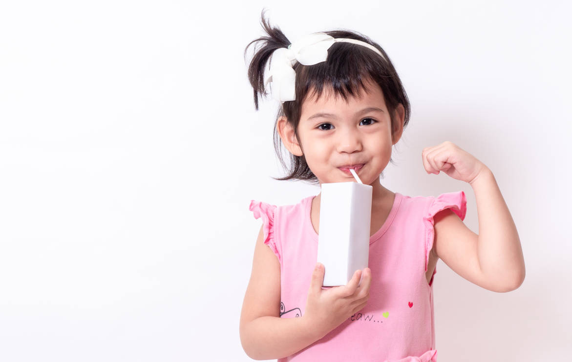 Berbagai Manfaat Susu UHT bagi Kesehatan Anak