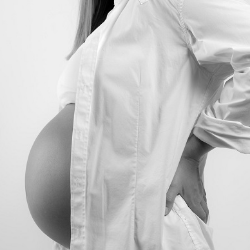 Apa yang Menyebabkan Bayi Sungsang?