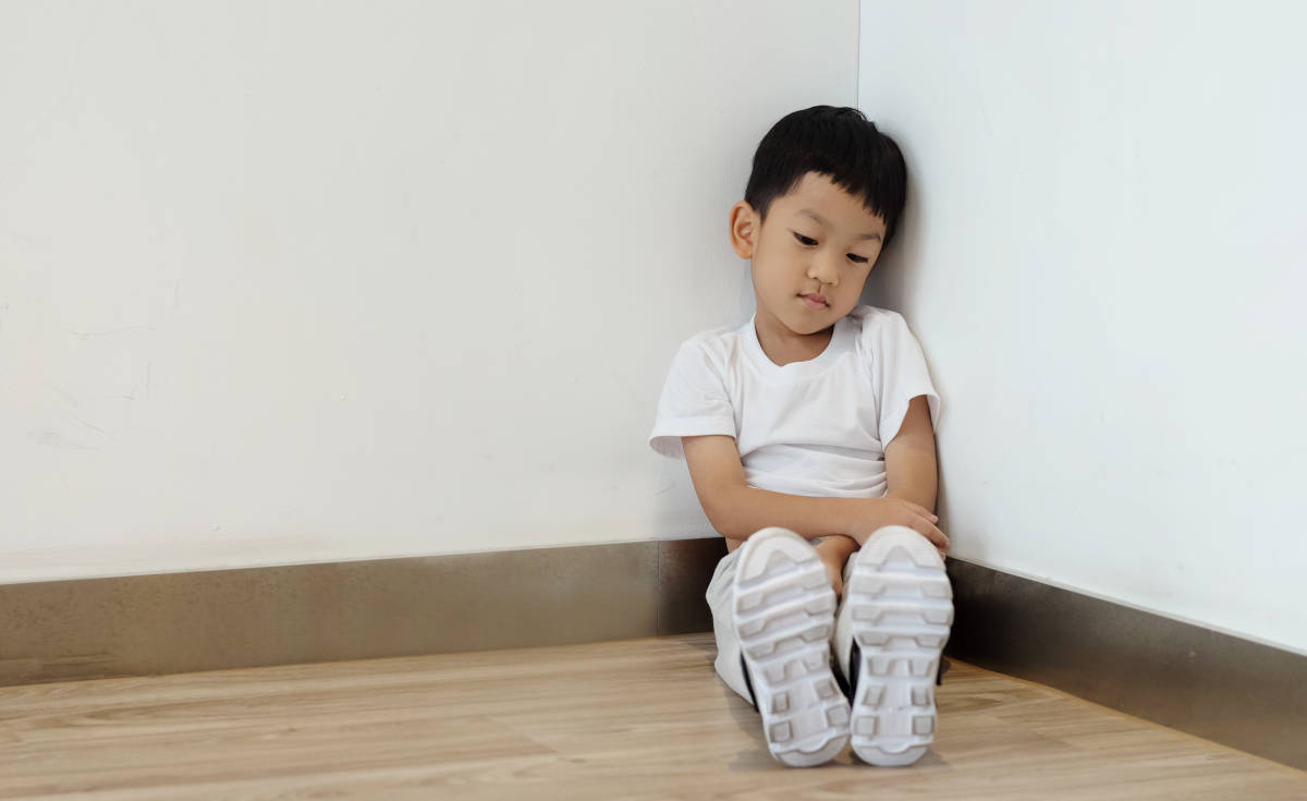 Cara Menerapkan Time-Out dan Time-In untuk Balita