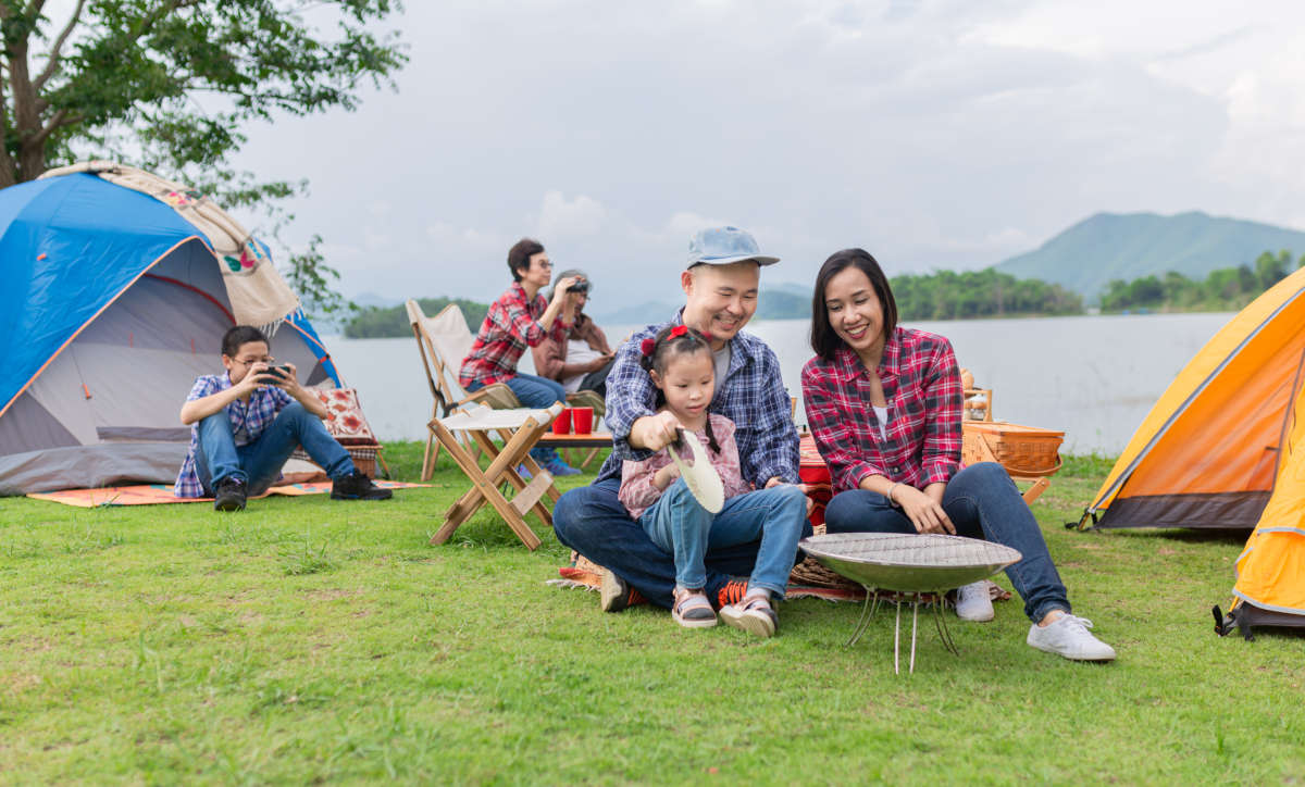 Aktivitas Kemping, Belajar dari Alam Sekaligus Melatih Kemandirian Anak