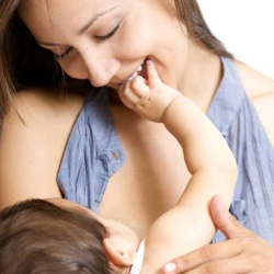 Atasi Puting Lecet dan Berdarah saat Menyusui