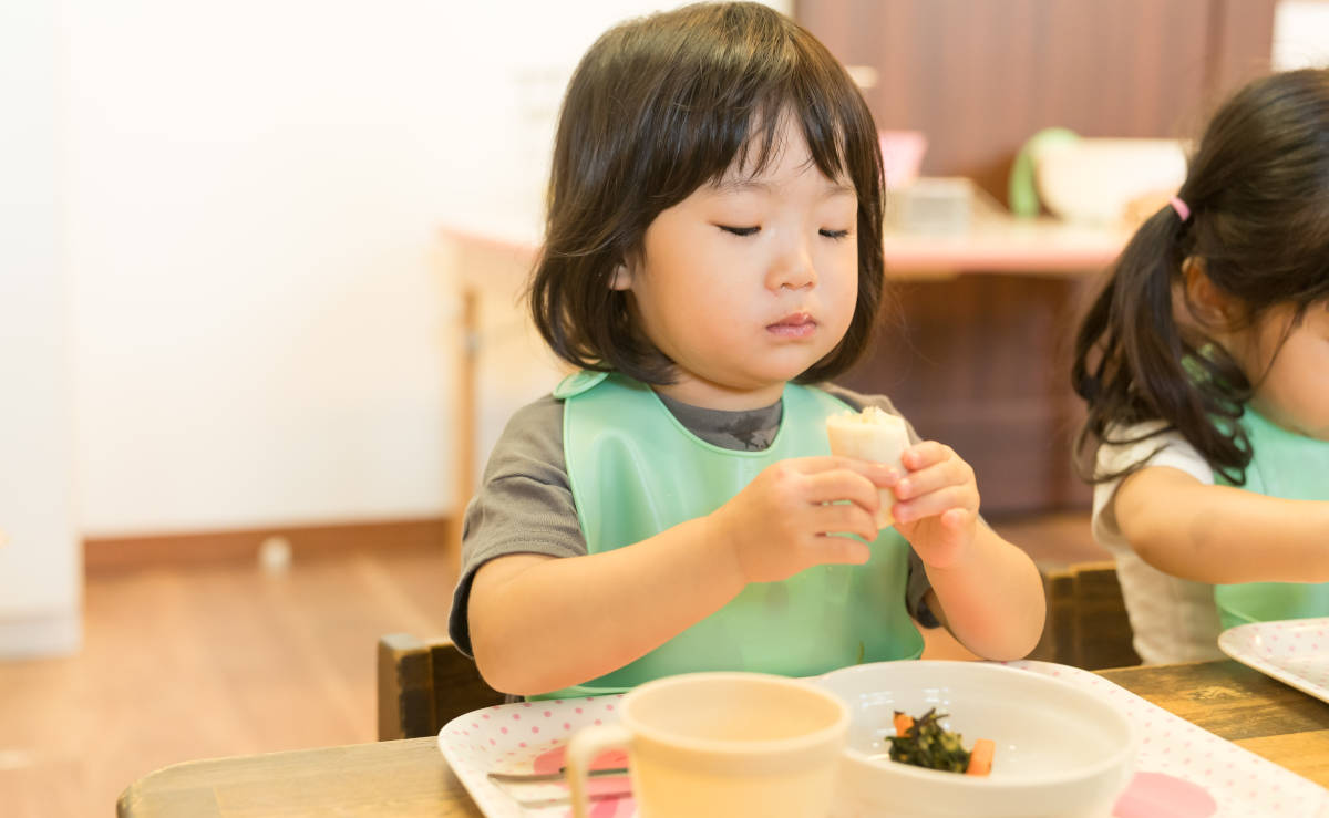 Nutrisi dan Makanan yang Diperlukan Anak Usia 1 Hingga 3 Tahun