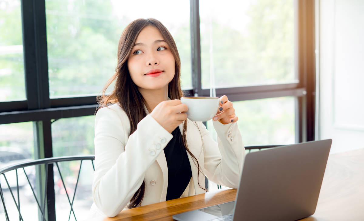 Tetap Bisa Me Time Meski Sibuk Urus Anak, Begini Triknya