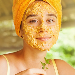 4 Masker Wajah Alami untuk Ibu Hamil