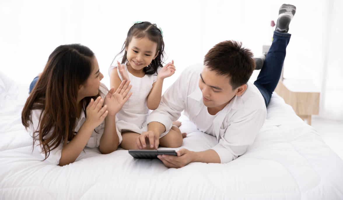 Pengertian Digital Parenting dan Cara Menerapkannya