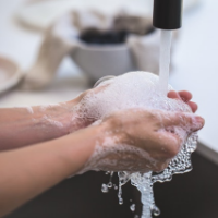 5 Kesalahan yang Sering Dilakukan saat Mencuci Tangan