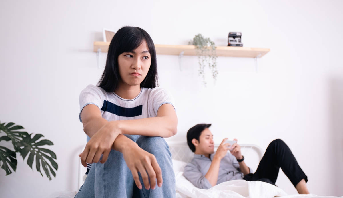 Pasnagan suami istri yang terlibat perang dingin