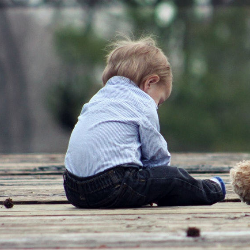 Amati Selalu Perkembangan dan Psikologis Anak