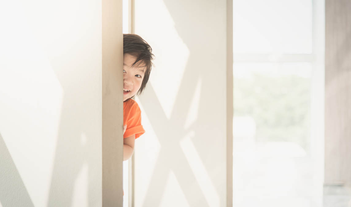 Anak Melihat Orang Tua Berhubungan Badan, Apa yang Harus Dilakukan?