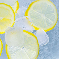 4 Manfaat Es Batu bagi Kulit Wajah