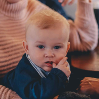 7 Bahaya Kebiasaan Mengisap Jari pada Anak, Bisa Ganggu Tumbuh Kembang