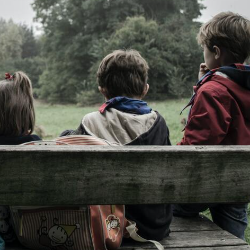 7 Kemampuan Bersosialisasi yang Paling Penting untuk Anak