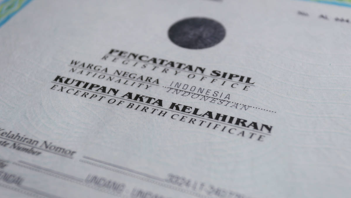 Akta kelahiran