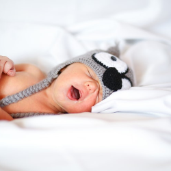Bayi Susah Menyusu? Waspada Tongue Tie pada Bayi