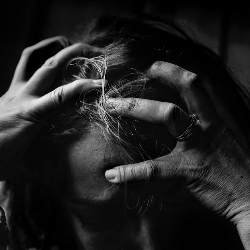 Postpartum Depression pada Ibu Setelah Melahirkan