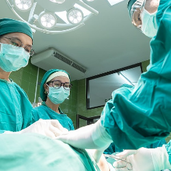 8 Hal yang Harus Diketahui saat Menjalani Pengobatan Hernia