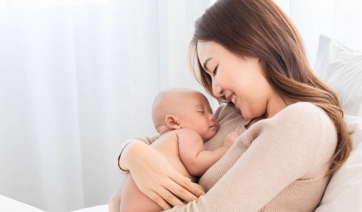 Tumbuh Kembang Bayi 1 Bulan