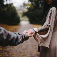 Mau Punya Pacar Dokter? Ketahui Dulu yang Satu Ini