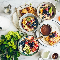 Lupakan Nasi Uduk, Ganti dengan 9 Makanan Sehat untuk Sarapan
