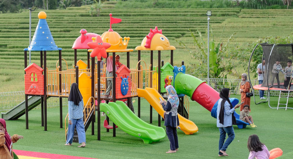 Panduan Agar Terhindar dari Cedera Saat Bermain di Playground 