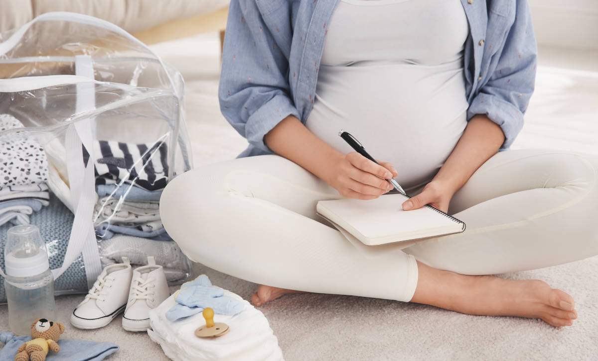 Berencana Melahirkan di Bidan? Ini Perlengkapan Bayi yang Harus Dibawa