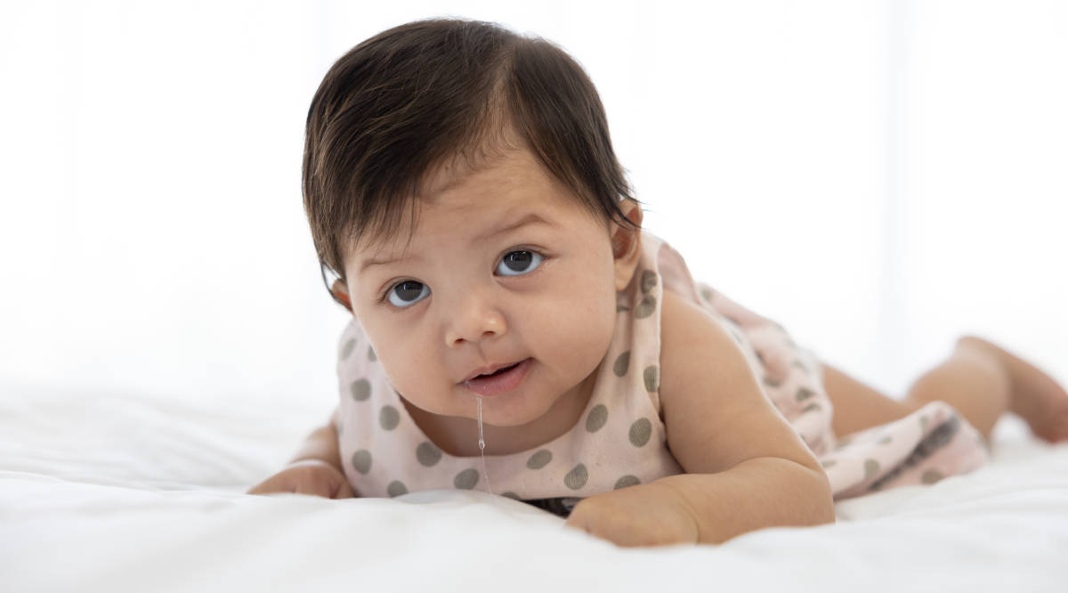 Tanda Bayi Ngiler Normal vs Tidak Normal
