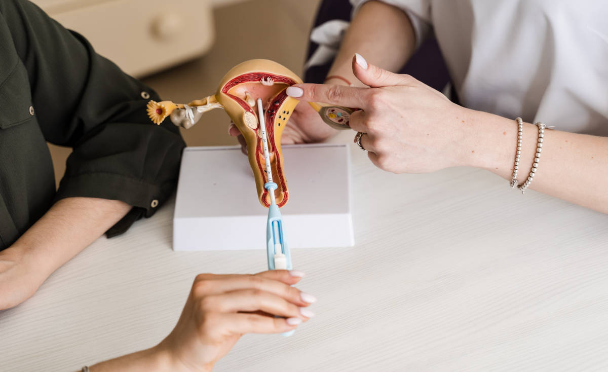 Takut Pakai IUD? Kenali Dulu Plus Minusnya