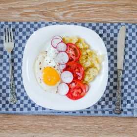 Ikuti 10 Cara Ini Untuk Penuhi Gizi Seimbang!