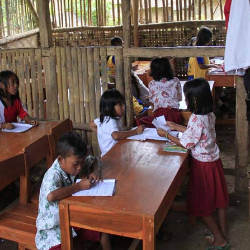 Lebih dari 85% Anak di Pedesaan Tidak Bisa Sekolah Daring, Yuk Berikan Dukungan!