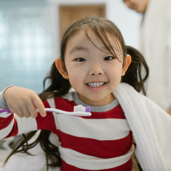 Mums, Anak Balita Belum Boleh Sikat Gigi Sendiri, ya