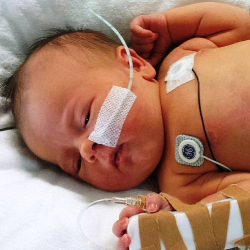 Bolehkah Pemberian Vaksin pada Anak dengan Penyakit Jantung Bawaan?