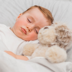 Menenangkan Anak ketika Mimpi Buruk Terjadi