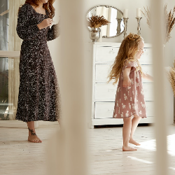 Apa Itu Parallel Parenting?