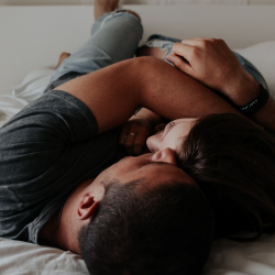 Hasil Survei Fakta Seks Berdasarkan Zodiak