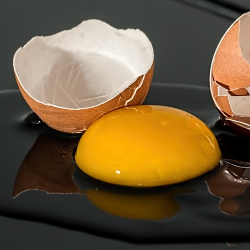 Bolehkah Mengonsumsi Telur Mentah?