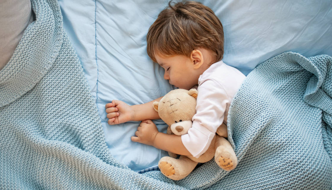 Bayi tidur siang