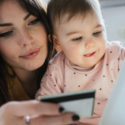 Belanja Kebutuhan Mums dan Si Kecil di Lazada Dapat Diskon 75% dan Umrah Gratis!
