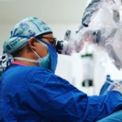 Penanganan Tuntas Neuralgia Trigeminal Si Penyebab Nyeri Paling Parah di Dunia