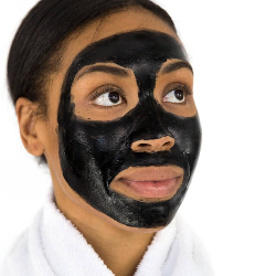 Melasma, Bercak Kecoklatan pada Wajah. Apakah Berbahaya?