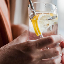 Bolehkah Ibu Hamil Minum Air Lemon?