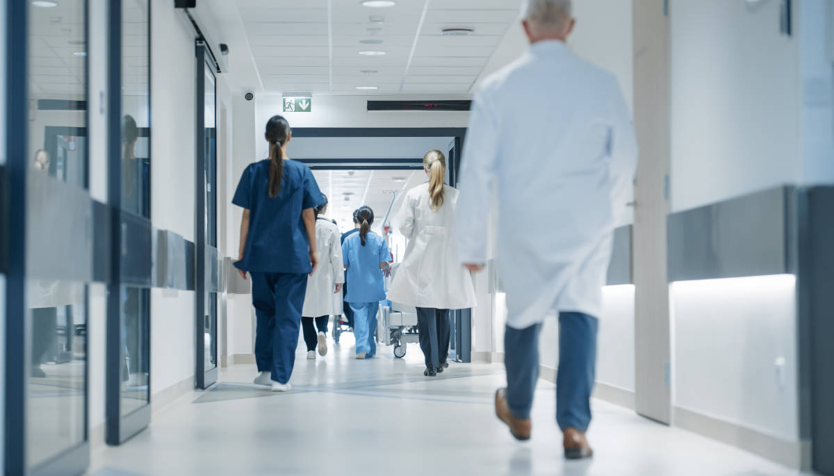  Jangan Bawa Anak Jenguk Pasien ke Rumah Sakit, ini Bahayanya!