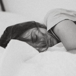 4 Cara Alami Mengatasi Insomnia Kehamilan