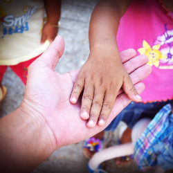 Geng Sehat, Begini Cara Berbuat Baik dan Manfaatnya untuk Dirimu!