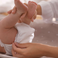 4 Cara Mencegah Ruam Popok Bayi